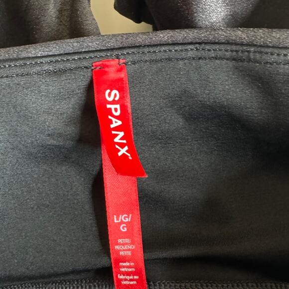 Spanx Spanxshape Faux Leather Like Pull On Leggings Black Pants Women’s Large - Picture 9 of 11